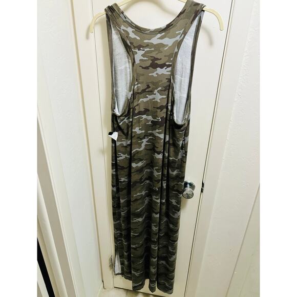 NWT Half Moon Camoflauge Lounge Dress - Size XL - Picture 3 of 5